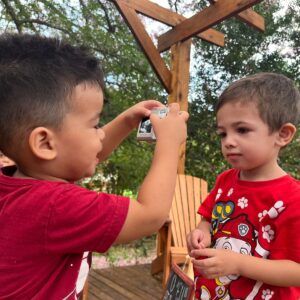 ACM Cruzeiro do Sul inicia projeto “O eu, o outro e o nós” no Maternal 2A com foco na identidade e tecnologia